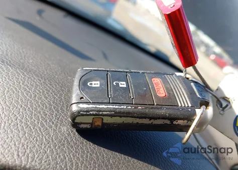 2015 Acura Ilx 2.0L z USA, uszkodzony, nr VIN 19VDE1F59FE009333